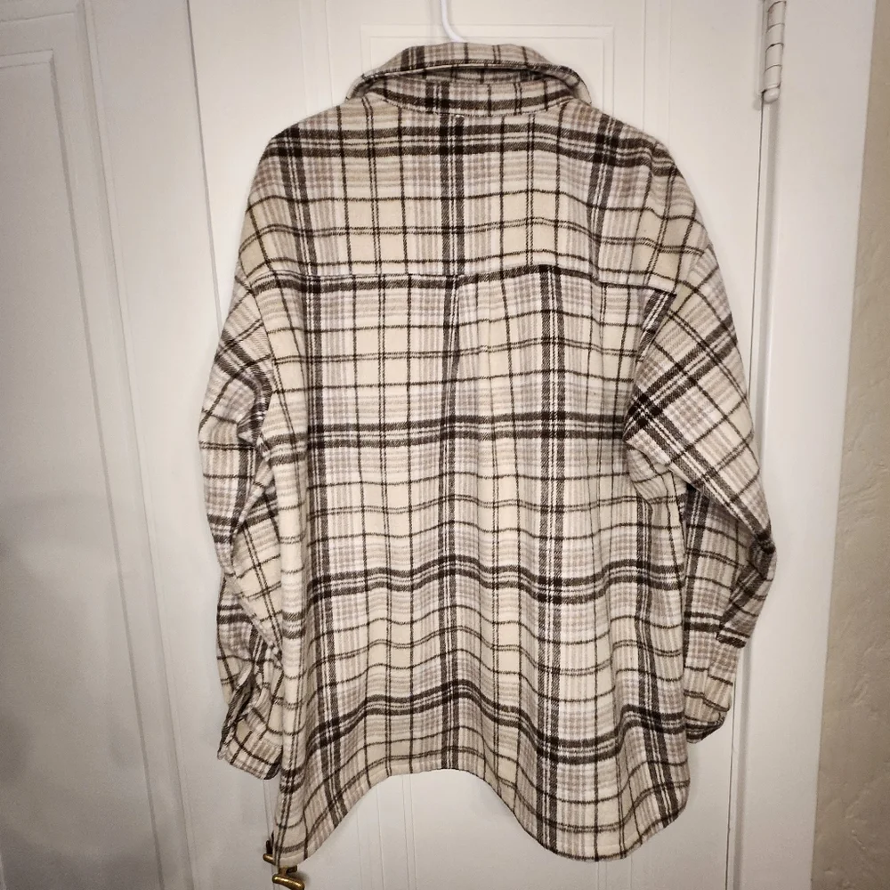 Princess Polly Willa Shirt Beige Women's Sz 8 Button Up Shacket Tan Brown Wool - Picture 8 of 11